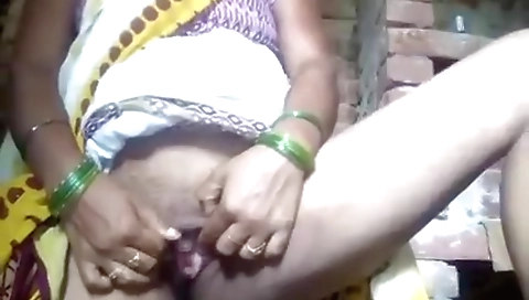 Indian Village Pussy Fingering Bhabhi In Saree