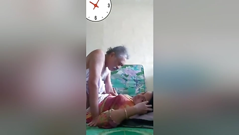 Today Exclusive -desi Mature Aunty Fingering And Fucking 1