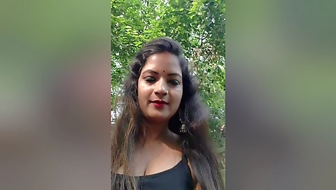 My Husbands Friend Maked Sure That We Alone When I Was In The Kitchen Cooking Dinner