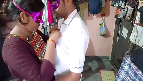 Priya Bhabhi Called Her Boyfriend Home And Fucked Him In All Positions