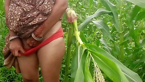 When The Stepbrother-in-laws Mood Was Created In The Field, He Took His Stepsister-in-law To The Field And Threw Her In The Open Field Forest