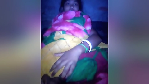 Exclusive-sexy Bangla Boudi Boobs Pressing And Pussy Capture By Hubby