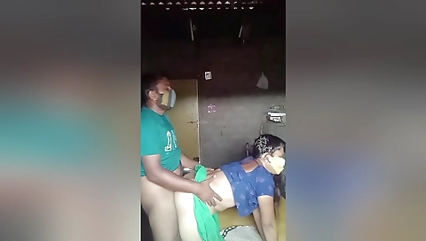 Akeli Dekh Deshi Bhabhi Ko Jabarjast Choda