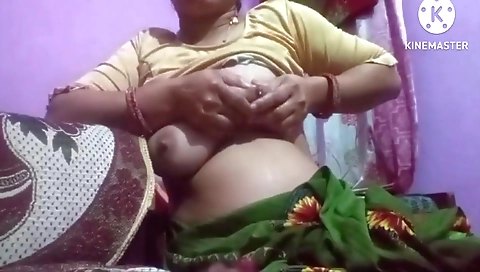 Indian Desi Stepmom Huge Milking Boobs Drop In Pot - Huge Boobs