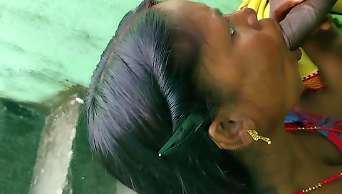 Vlej Wali Bhabhi Ko Jabardast Chudae Kiya Chhat Par