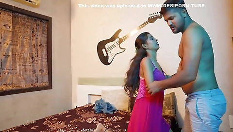 Indian Virgin Marrid Girl Fucked Her Boyfriend For The First Time