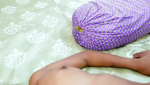 Desi Indian Cute And Horny Stepdaughter Pure Gangbang Full Movie With Friends ( Hindi Audio )