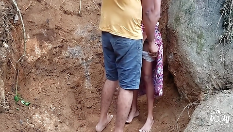 In Secret, I Fucked The Naughty Stepsister In The Naked Outdoors After Pissing Outdoor