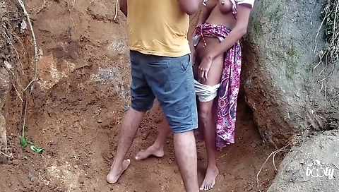 In Secret, I Fucked The Naughty Stepsister In The Naked Outdoors After Pissing Outdoor