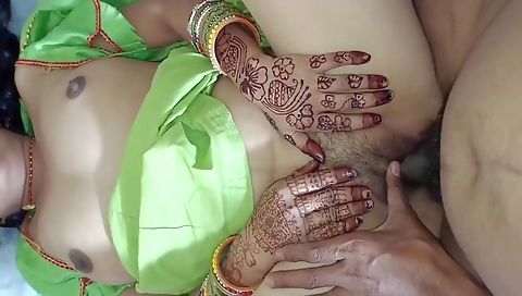 Lalita Singh In Indian Married 21 Year Women Tight Pusssy Bedroom Fucking Stepbrother