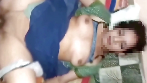 Stepsister And Stepbrother Make Relation In Store Room, Indian Hot Girl Was Fucked By Her Stepbrother, Bhabhi Sex