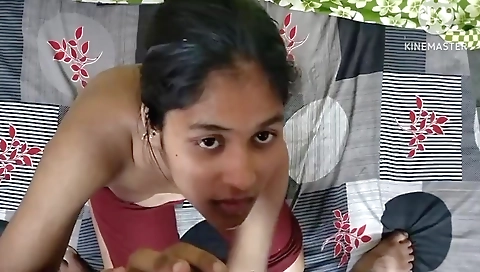 Indian Desi Girl Sucking Dick
