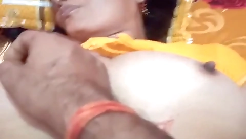 Desi Mature Aunty Sex With Her Neighbor Video