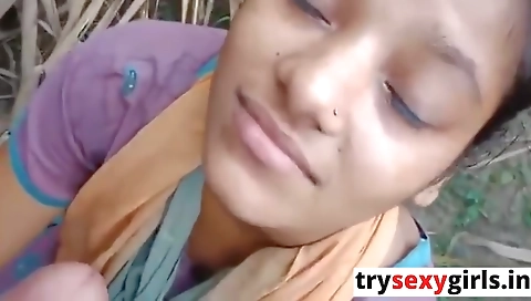 Gao Ki Ladki Ptakar Chuswaya Khet Me Lund