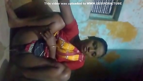 Adivasi Village Wife Peeing In Bathroom Video Mms