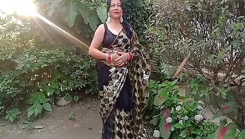 Indian Village Tight Pussy Fucks Outdoors With Hot Village Stepbrother-in-law Fucks