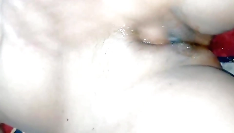 Desi Bhabhi Ki Chut Me Finger Kar Pani Nikala, Pani Nikala 3 Times In A Row