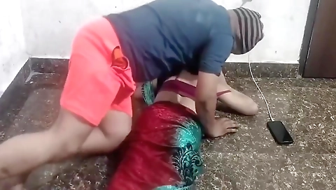 Naukrani Ne Office Se Apne Malik Ko Bulakar Chudi