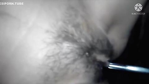 Do You Want To Fuck Me? - මෙන්න මේකිට මෝල් අමාරුව වැඩි වෙලා පෑනක් බස්සගෙන