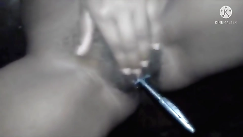 Do You Want To Fuck Me? - මෙන්න මේකිට මෝල් අමාරුව වැඩි වෙලා පෑනක් බස්සගෙන