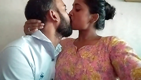 Frist Time Kissing My Real Stepsister