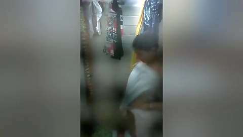 Sexy Desi Bhabhi Bathing