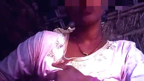 Desi Mallu Aunty Pink Frock Me Chuchi Masala Rahi Hai