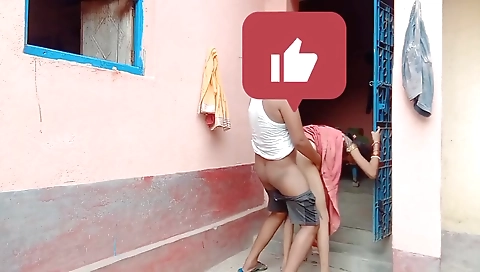 First Neaghbour Wife Outdoor Sex Clear Hindi Audio