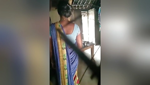 Din Ke Andhere Me Bula Kar Bhabhi Ki Chudai Ki Desi Bhabhi