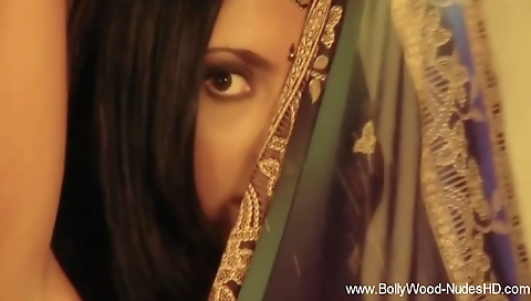 Lover From The Orient Dances