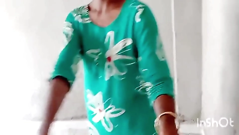 Bengali Bhabhi In Desi Gaons Hot Got In Naya Building 02