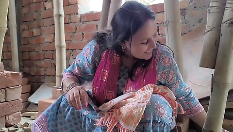 Women Labour Fuck With Labour Contractor