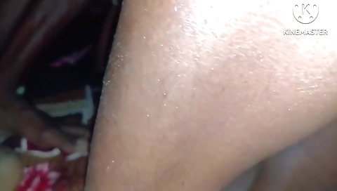 Desi Bhabhi Ko Uthakar Night Mein Chudai Ki