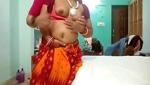 Newly Married Rajasthani Bhabhi Secret Blowjob And Squirting Hot Sex With Boyfriend At Home