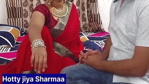 Desi Indian Threesome Porn Video - Real Desi Sex Videos Of Nokar Malkin And Stepmom Group Sex