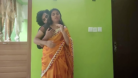 Valentine S Day - Vaishnavy And Sharun Raj Long Lip Lock , Mallu Couple Hot Lip Lock, Saree Girl Lip Lock, Hot Lip Lock Romance, Lip Kiss