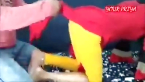 Per Dabane Ke Dhoodh Daba Ke Choda