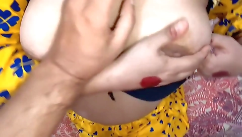 Indian Beautiful Wife Cheated On Husband And Enjoyed Sex With Her Boss In The Hotel Room - First Time
