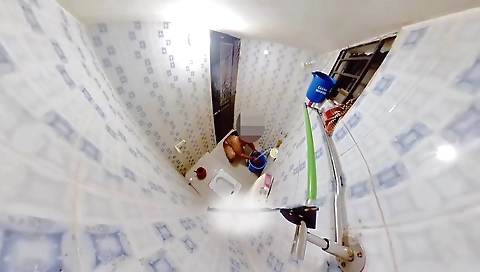 Vhabi Jokhon Aka Gosol Kore Toyleta