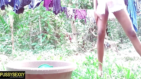 Outdoorයට සායෙන් මොඩලින් කරන හොට් චුටි මෙහෙම සැපක් With Sri Lankan And Horny Lily