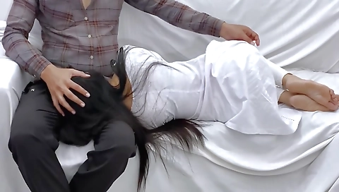 Seeing My Stepmother-in-laws Thin Waist And Thick Ass, My Penis Became Erect