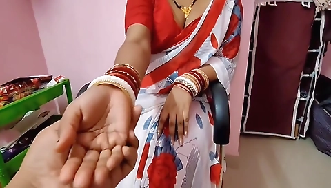 Pados Ki Bhabhi Diwali Ki Mithai Leke Aayi - Desi Fantasy