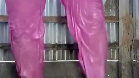 Let Me Know How My Bathing Video Turned Out