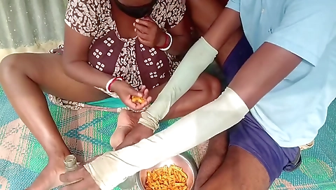 Desi Gaon Ki Bhabhi Ke Sath Chudai