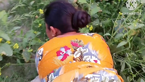 Once Again The Stepbrother-in-law Fucked The New Stepsister-in-law In The Mustard Field.outdoor Sex