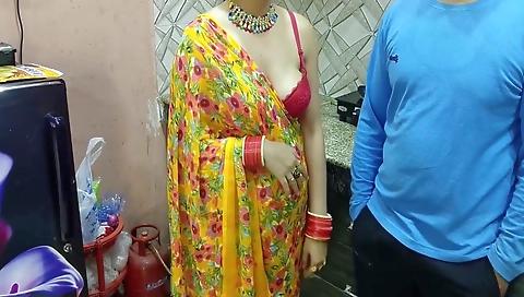 Blackmailing And Fucking My Ex Gf Who Is Now My Bhabhi Ki Saree Utar Ke Kitchen Main Uski Mast Gand Marne Ka Socha 16 Min