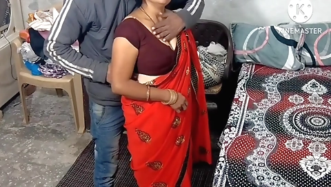 Hot Indian Girl With Boy Full Chudai