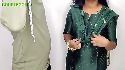 Komal Got A Huge Discount On Getting Her Dress Stitched Near Her Trailer