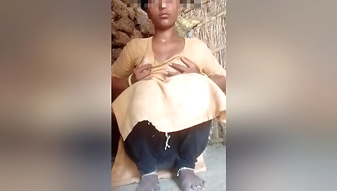 Desi Bhabhi Put Bamboo In Chute, Remove Water From Chute