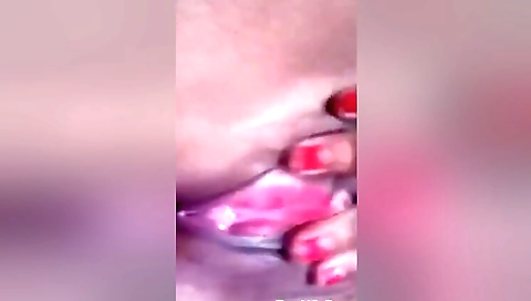 Today Exclusive-horny Nepali Bhabhi Record Her Fingerring Selfie